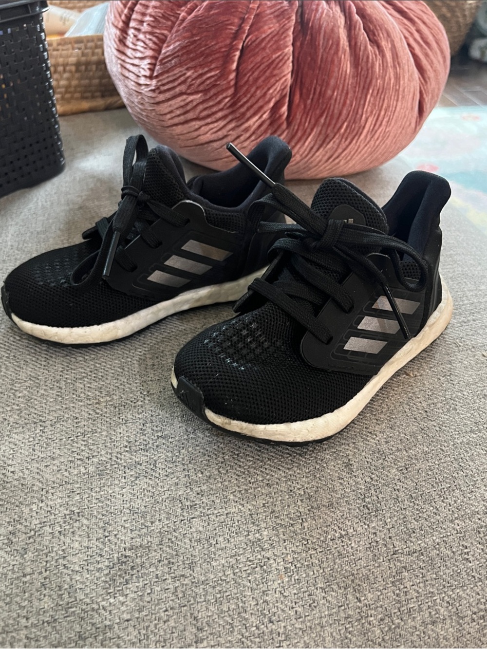 adidas ultra boost Kids Black Sneakers with White Midsole size 8 kids/toddler